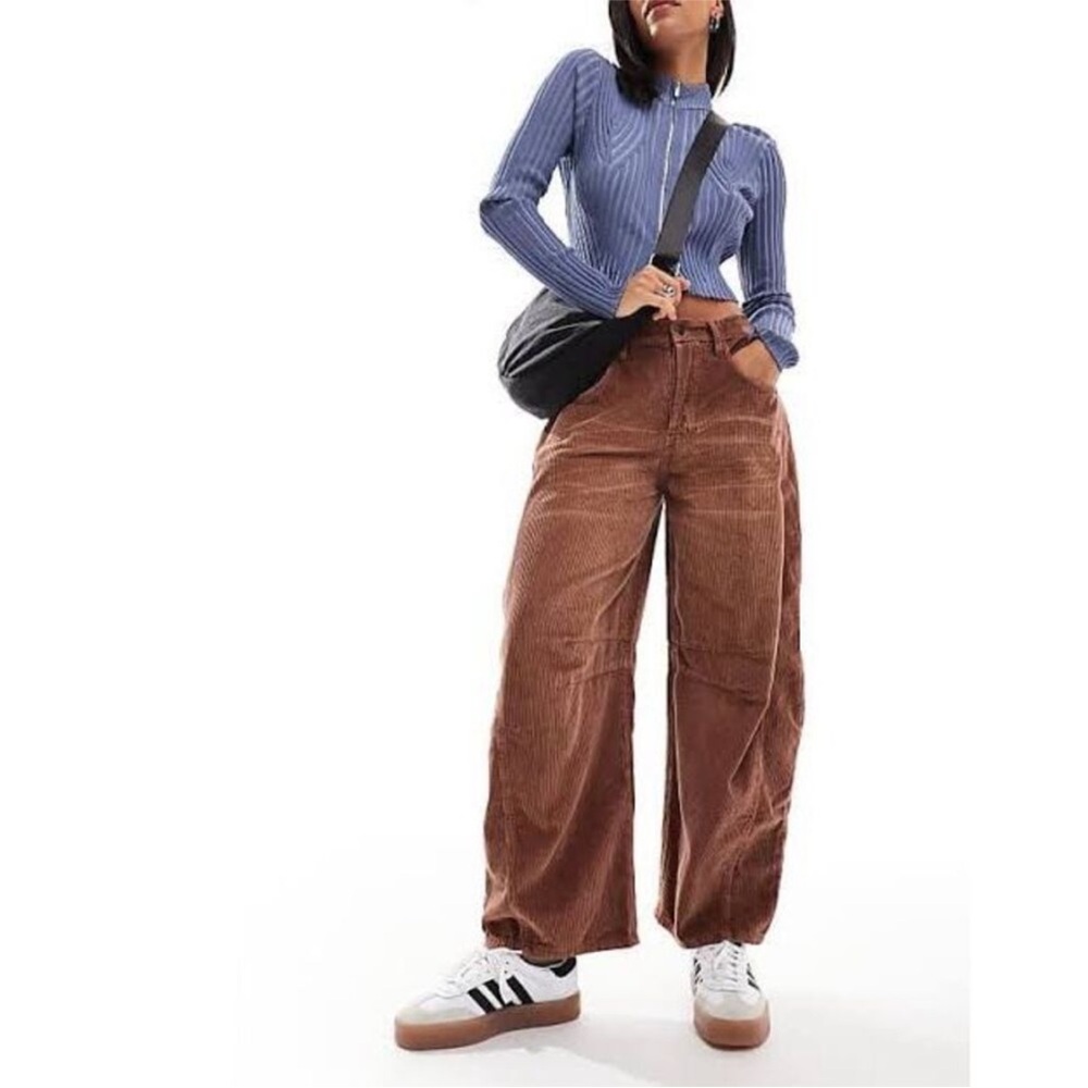 Free People We the Free Good Luck Mid Rise Cord Barrel Leg Jeans Size 30 NWT